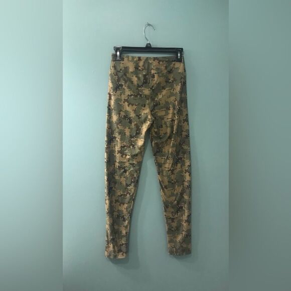 NWOT … THE LEGGING SLINGER “Size: M” Leggings - Picture 4 of 6